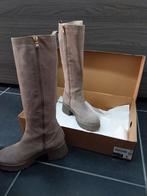 Bottes véritable cuir, beige, toutes neuve. Pointure 39, Enlèvement, Neuf, Beige