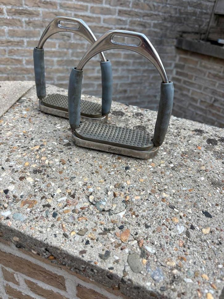 Paardrijbeugels te koop, Dieren en Toebehoren, Paardrijkleding, Gebruikt, Dames, Heren, Kinderen, Overige typen, Ophalen of Verzenden