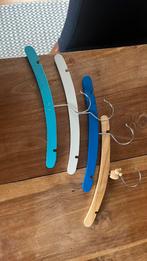 Cintres enfant 4 pièces  en bois, Ophalen, Gebruikt, Hout