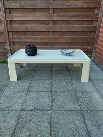 Vintage Mario Bellini salontafel  beschikbaar voor biedingen