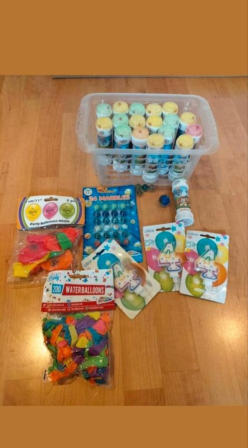 Kinder feestartikelen (18 stuks bellenblaas + diverse), Hobby en Vrije tijd, Feestartikelen, Nieuw, Ophalen