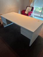 Mooi stevig bureau met lades, Huis en Inrichting, Bureaus, Ophalen, Gebruikt, Bureau