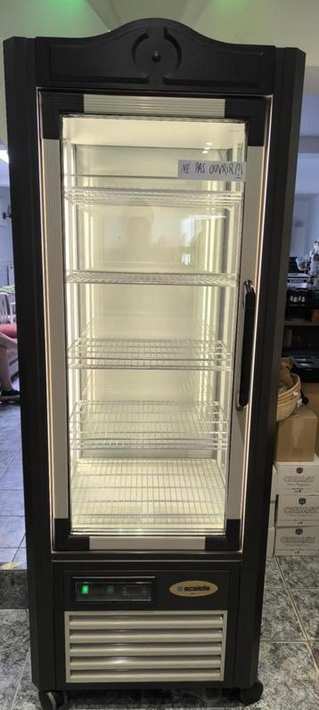 Vitrine a praline SCAIOLA +14 / +18 400F beschikbaar voor biedingen