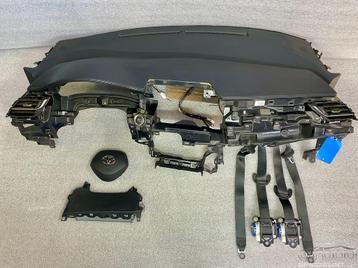 Toyota C-HR 2016 -2023 dashboard + airbag set stuur airbag g beschikbaar voor biedingen