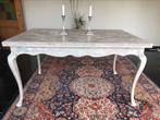Wit Gepatineerde eettafel, Ophalen