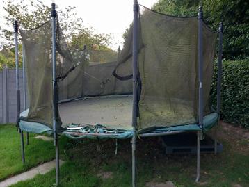 GRATUIT : trampoline (marque Optimum), Enlèvement, Utilisé