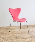 Stoel van Arne Jacobsen Series 7