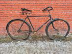 Zeer oude fiets, Ophalen