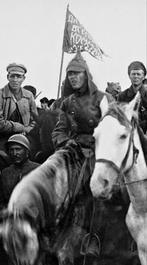 Budenovka, Union soviétique russe, Seconde Guerre mondiale, Enlèvement ou Envoi