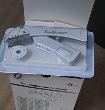 Lot d'Agrafeuses cutanées stériles Brightness et in-pro  beschikbaar voor biedingen
