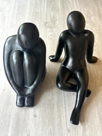 Standbeeld int/ext zwart Terrazzo polyresin niew- 95€/stuk beschikbaar voor biedingen