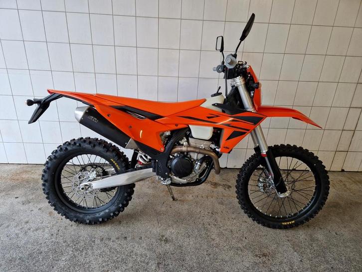 Ktm 350 exc-f 2025 demo 10,5 h only, Motoren, Motoren | KTM, Particulier, Enduro, 12 t/m 35 kW, 1 cilinder, Ophalen
