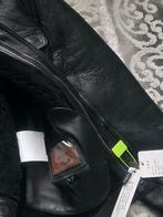 Mehmet, Enlèvement, Neuf