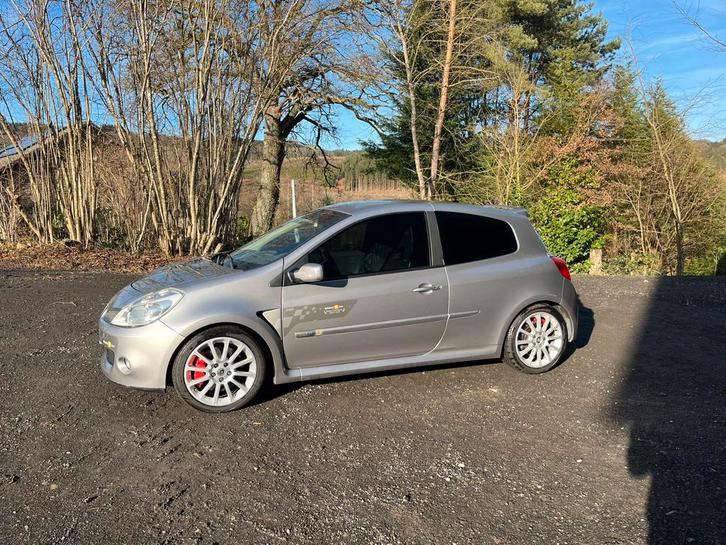 Renault Clio 3RS F1 Team - nº2869, Autos, Renault, Particulier, Clio, Essence, Euro 4, 3 portes, Boîte manuelle, Traction avant