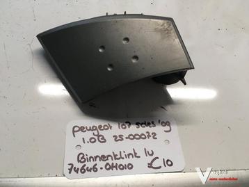 Peugeot 107 1.0 B 5drs 2009 2500072  Greep binnen linksvoor  beschikbaar voor biedingen