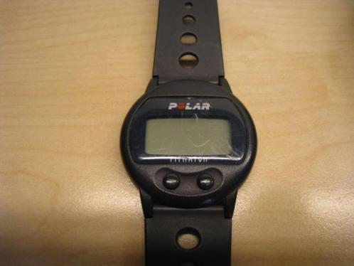 Polar horloge model Fitwatch, batterij te vervangen !!, Sports & Fitness, Cardiofréquencemètres, Polar, Enlèvement ou Envoi