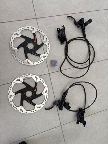 NEUF Shimano slx BL-M7100 à 4 pistons M7120 + SM-RT86 203mm beschikbaar voor biedingen