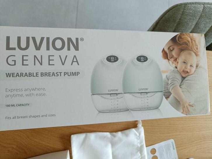 Draagbare kolf Luvion Geneva + draagtas, Kinderen en Baby's, Babyvoeding en Toebehoren, Zo goed als nieuw, Borstkolf, Ophalen