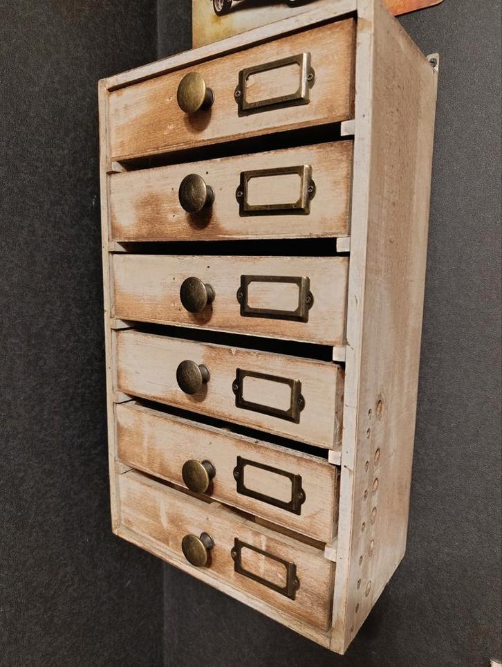 Magnifique rare petit meuble de métier à tiroirs à suspendre, Huis en Inrichting, Kasten | Ladekasten, Ophalen of Verzenden