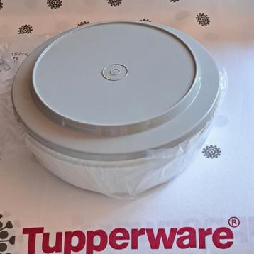 Tupperware 3-delig vintage vergiet + kom + deksel beschikbaar voor biedingen