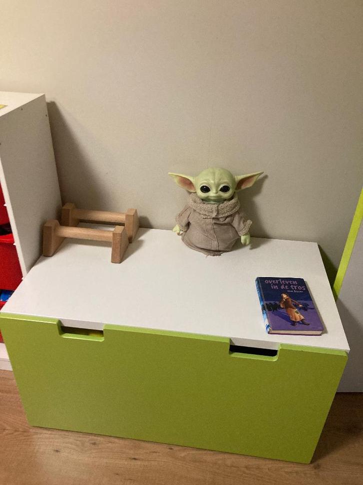 Speelgoedkist of bureau kleuter, Kinderen en Baby's, Kinderkamer | Overige Meubels, Gebruikt, Kast, Ophalen