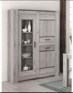 Vitrine TOM, Ophalen