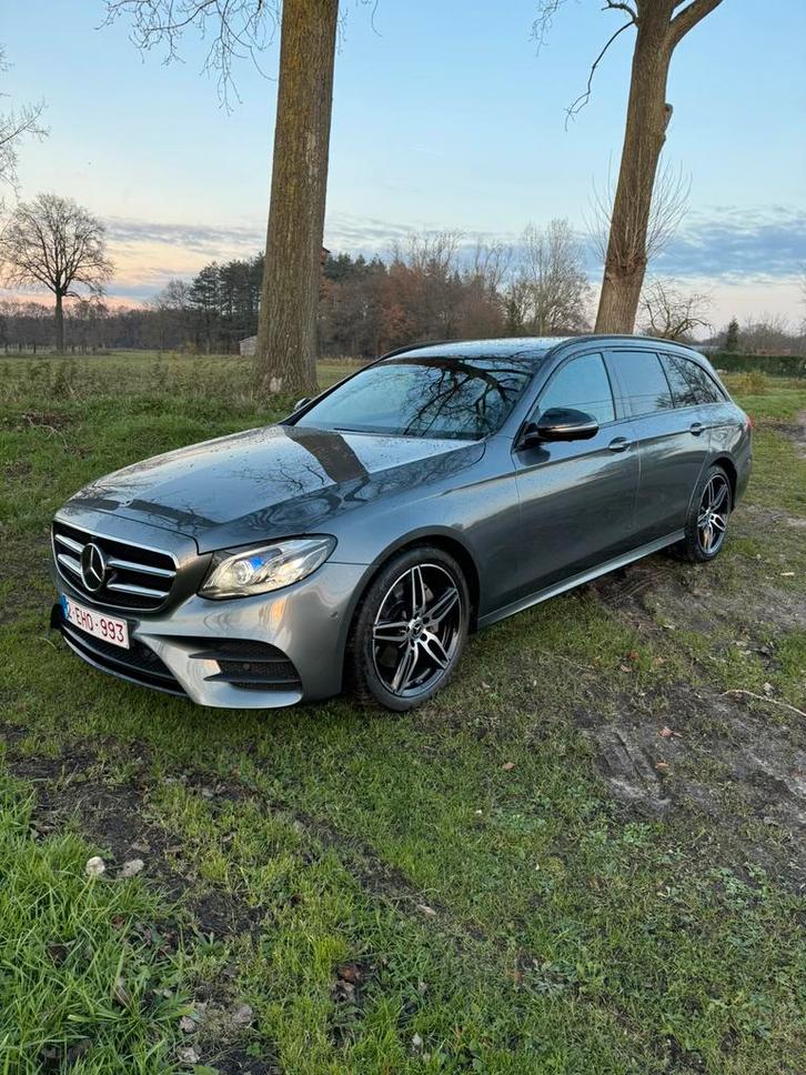 Mercedes E220d amg line groot scherm !, Auto's, Mercedes-Benz, Particulier, E-Klasse, 360° camera, ABS, Achteruitrijcamera, Adaptieve lichten