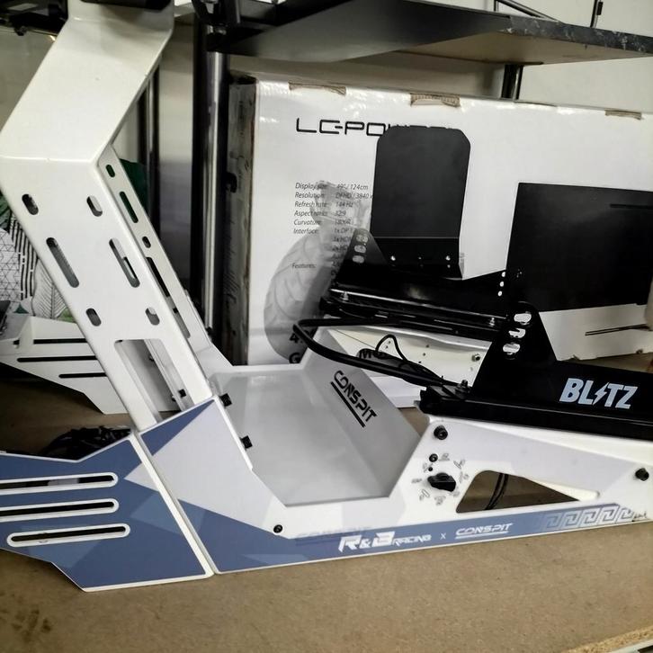 Châssis conspit et ensemble fanatec simracing simulateur, Games en Spelcomputers, Spelcomputers | Overige Accessoires, Ophalen