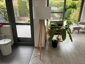 Staande lamp (Maisons du Monde) beschikbaar voor biedingen