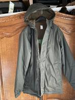 2 vestes d’hiver SOLOGNAC une S et une XL pour la carpe, Sports nautiques & Bateaux, Neuf