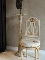 Vintage elegant chair, Ophalen