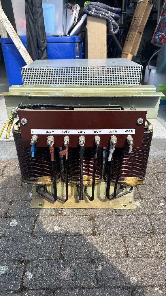Omkeerbare transformator EREA 40kVA, Elektronische apparatuur, Overige elektronische apparatuur, Zo goed als nieuw, Ophalen