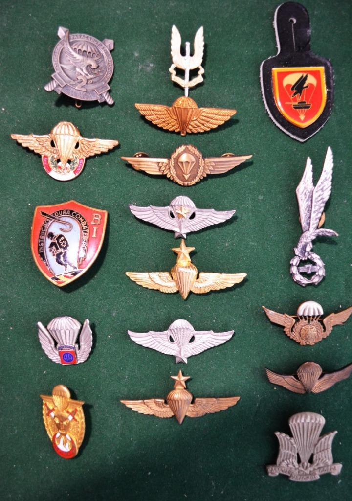 MILITARY BADGES, Verzamelen, Militaria | Algemeen, Ophalen of Verzenden
