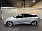 Renault Megane Grandtour 1.3 TCE EDC  /LIMITED/12M Garantie, Auto's, Stof, Zwart, 1330 cc, Bedrijf