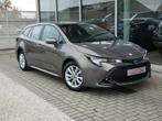 Toyota Corolla 1.8 Hybrid 140pk +Parkeersensoren +Zetelverwa, Auto's, Toyota, Gebruikt, 4 cilinders, Bruin, Corolla