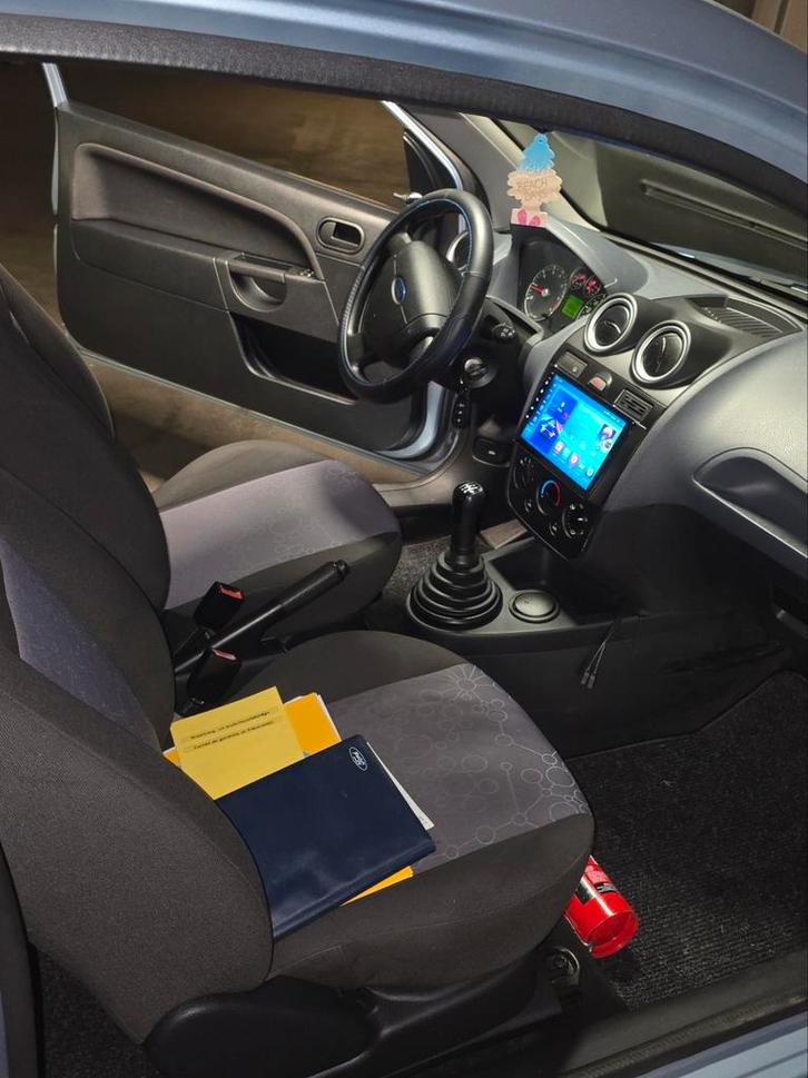 Ford Fiesta 1.3 benzine klaar om te worden gelicentieerd, Auto's, Ford, Particulier, Fiësta, Android Auto, Benzine, Handgeschakeld
