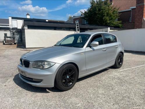 BMW 118d Automaat – 230.000 km – Goed rijdende wagen, Auto's, BMW, Bedrijf, Te koop, 1 Reeks, Diesel, Euro 5, Automaat, Ophalen