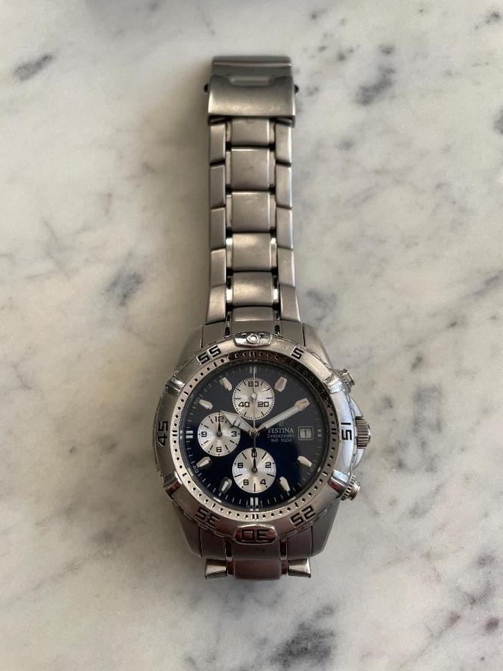 Festina horloge marineblauw - Chronograph F16169 - €49, Bijoux, Sacs & Beauté, Montres | Hommes, Utilisé, Montre-bracelet, Autres marques