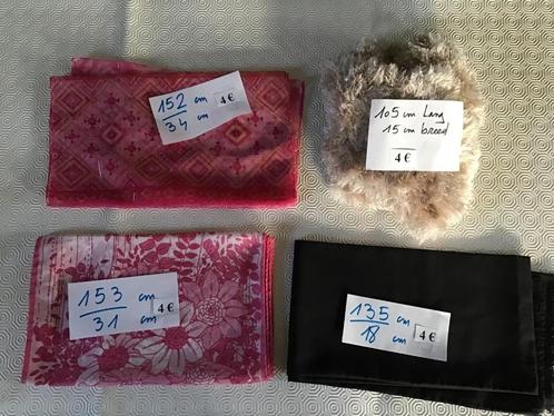 4 dames sjaals aan 4 euro per sjaal, Kleding | Dames, Mutsen, Sjaals en Handschoenen, Zo goed als nieuw, Sjaal, Ophalen of Verzenden