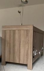 Mooi eiken kinderkamer setje, Ophalen