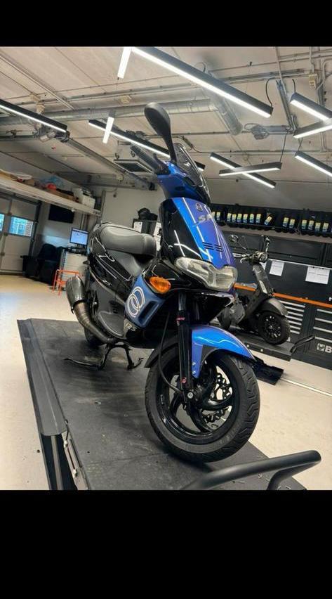 Gilera runner a1, Fietsen en Brommers, Scooters | Piaggio, Nieuw, Overige modellen, Tweetakt, Ophalen