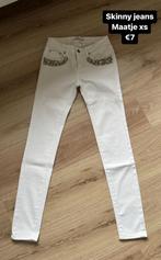 Witte jeansbroek Toxic maat XS, Kleding | Dames, Broeken en Pantalons, Maat 34 (XS) of kleiner, Toxik, Ophalen of Verzenden, Wit