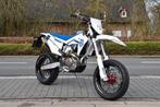 HUSQVARNA - FE 450 - SUPER MOTARD - A2 Rijbewijs, Motoren, 450 cc, Bedrijf, Minimaal motorrijbewijs A2, 1 cilinder