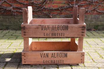 Houten decoratiebakjes beschikbaar voor biedingen