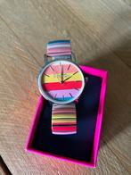 Horloge in regenboog kleuren, Enlèvement