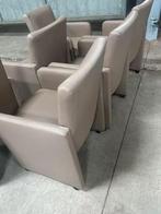 Eetkamerstoelen beige, Huis en Inrichting, Stoelen, Ophalen, Kunststof, Overige kleuren, Zo goed als nieuw