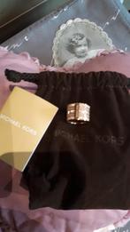 RING MICHAEL KORS MAAT 54, Bijoux, Sacs & Beauté, Bagues, Comme neuf, Rose, Avec strass, Femme