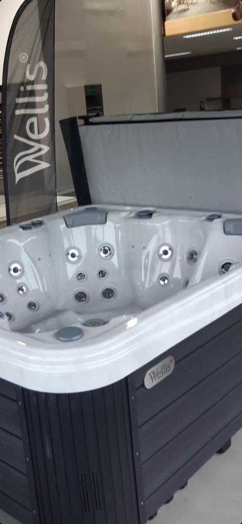 jacuzzi Wellis Nord sea 6 pls full avec service 0476885653, Tuin en Terras, Zwembad-toebehoren, Nieuw, Overige typen, Ophalen of Verzenden