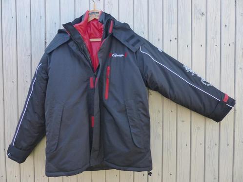 Gamakatsu winterjas met uitneembare fleecejas., Watersport en Boten, Hengelsport | Algemeen, Nieuw, Kleding, Ophalen of Verzenden