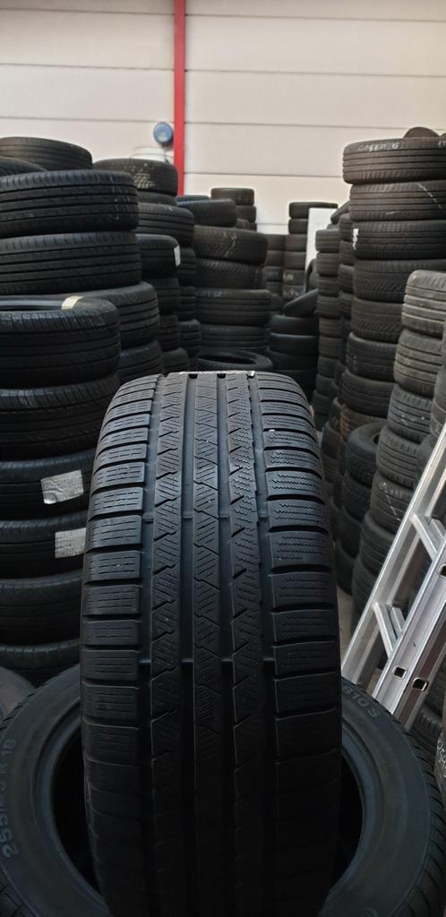 255/45R18 255 45 18 winter merk Continental., Auto-onderdelen, Remmen en Aandrijving, Audi, BMW, Citroën, Daihatsu, Fiat, Ford